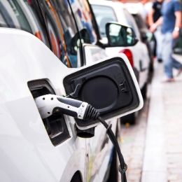 Learn how EV schemes can benefit and support staff 